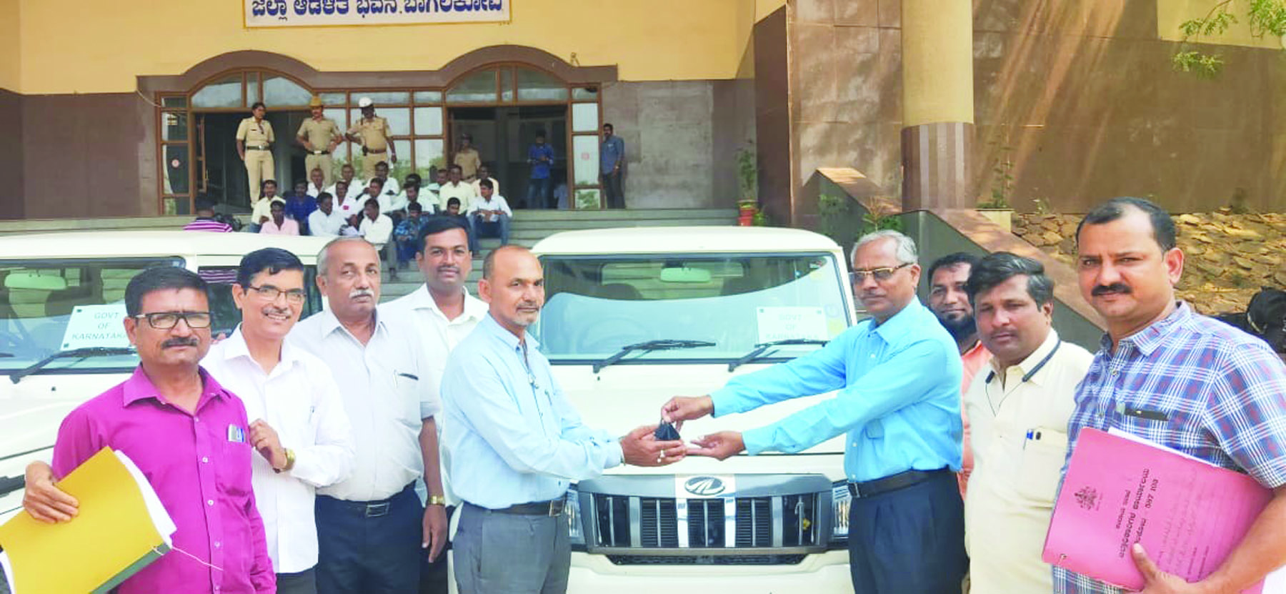 ಗುಳೇದಗುಡ್ಡ ತಹಶೀಲ್ದಾರರಿಗೆ ಬಂತು ಕಾರ್